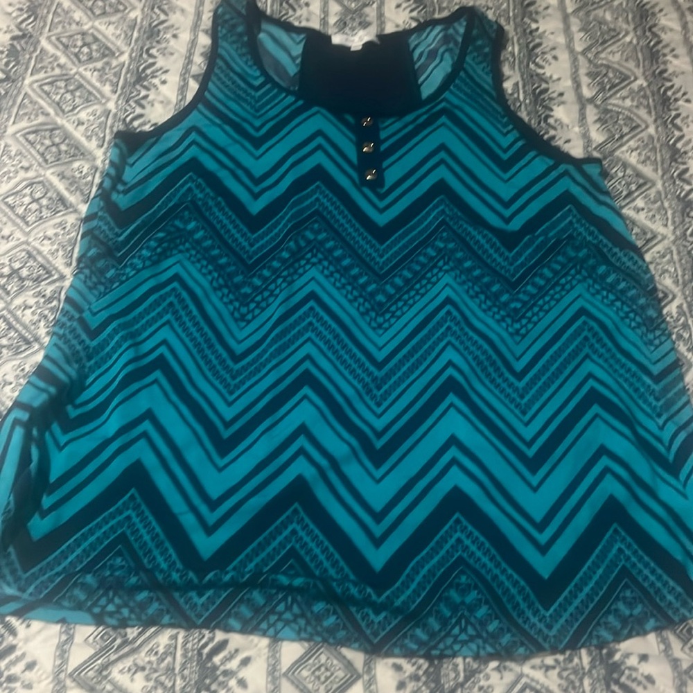 Brand: Rue Juju Maternity
Size:Large
Color:Navy blue/ turquoises
